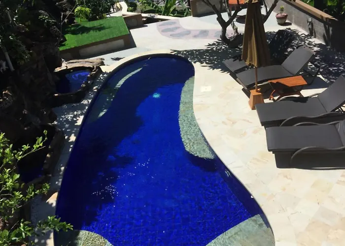 Gili Pesona Villa *